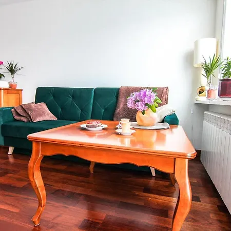 Lägenhet Apartament Elegant *